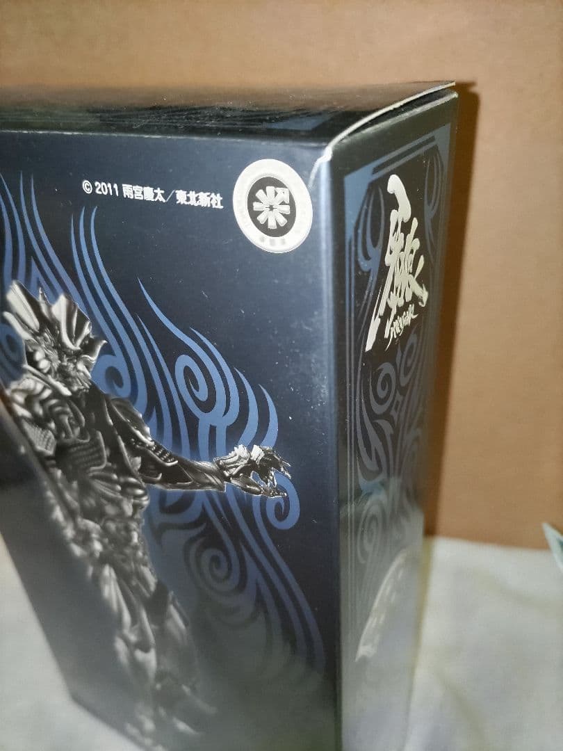 希少品！牙狼　閃光騎士ロード　フィギュア