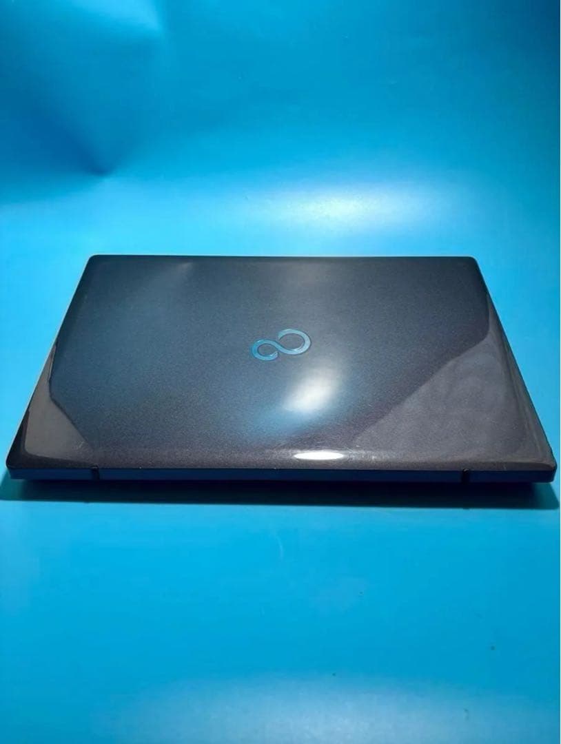 富士通 LIFEBOOK WA3/B3 i7 8550U 2TB 32GB