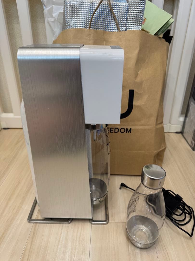 美品ソーダストリーム SOURCE Power ホワイト