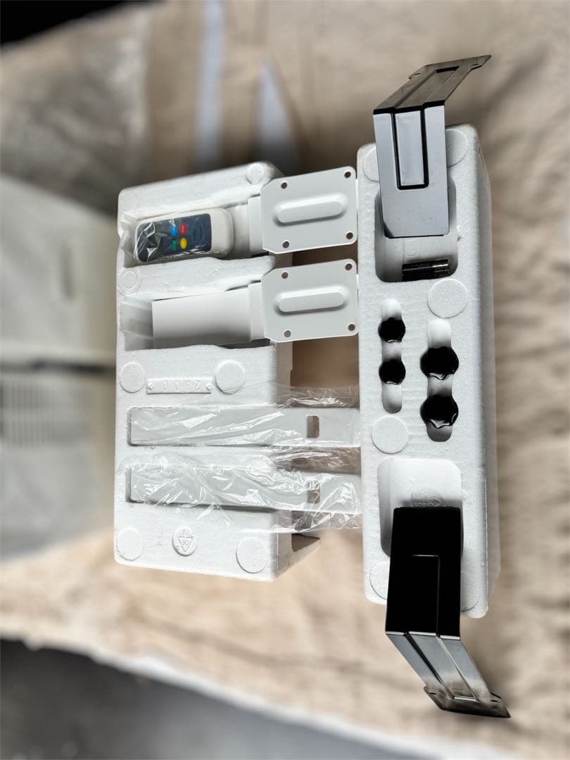 【新品・未使用】ポータブルクーラー　コイズミ　ラ・クール　レインモール付