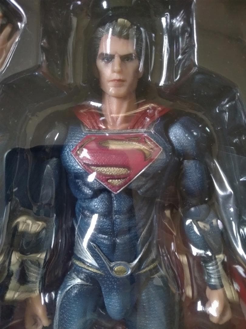 プレイアーツ改　スーパーマン　※未開封