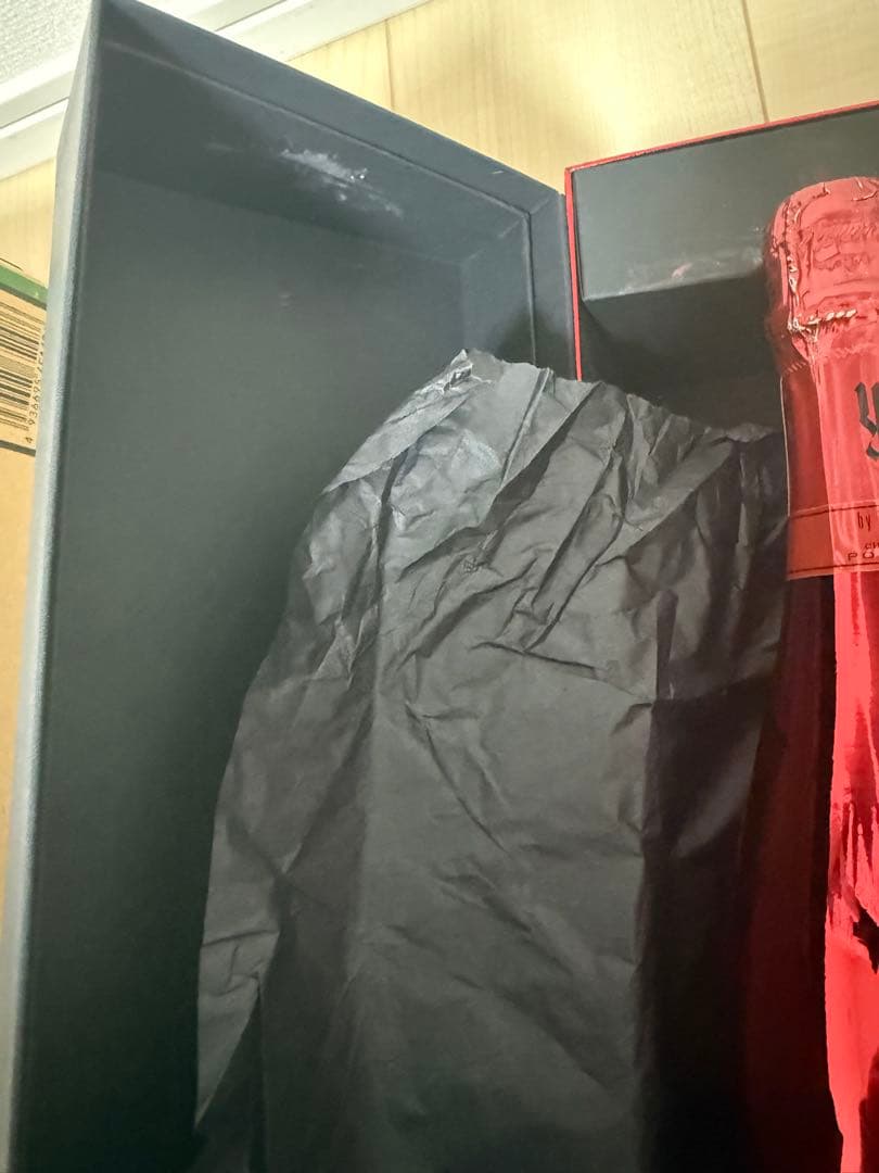 ワイ・バイ・ヨシキ×シャンパーニュ ポメリー ブリュット ロゼ　※箱に汚れ有