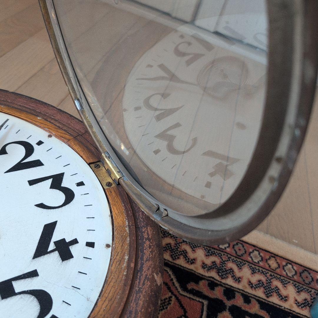 昭和レトロ木製掛時計 機械式 ホワイト文字盤
