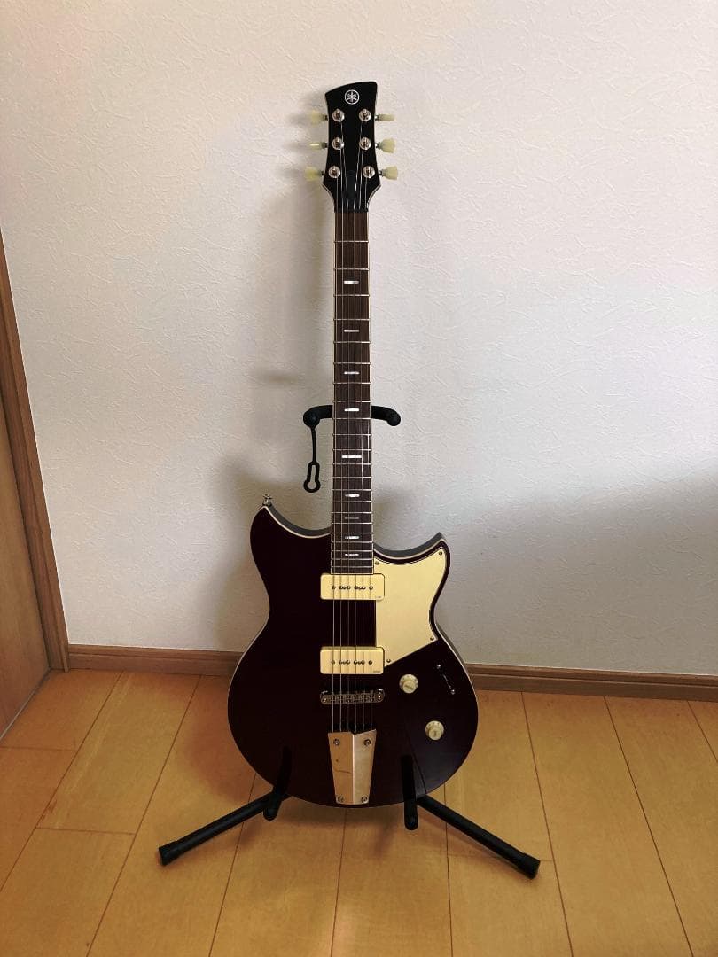 ギター YAMAHA REVSTAR RSS02T HML