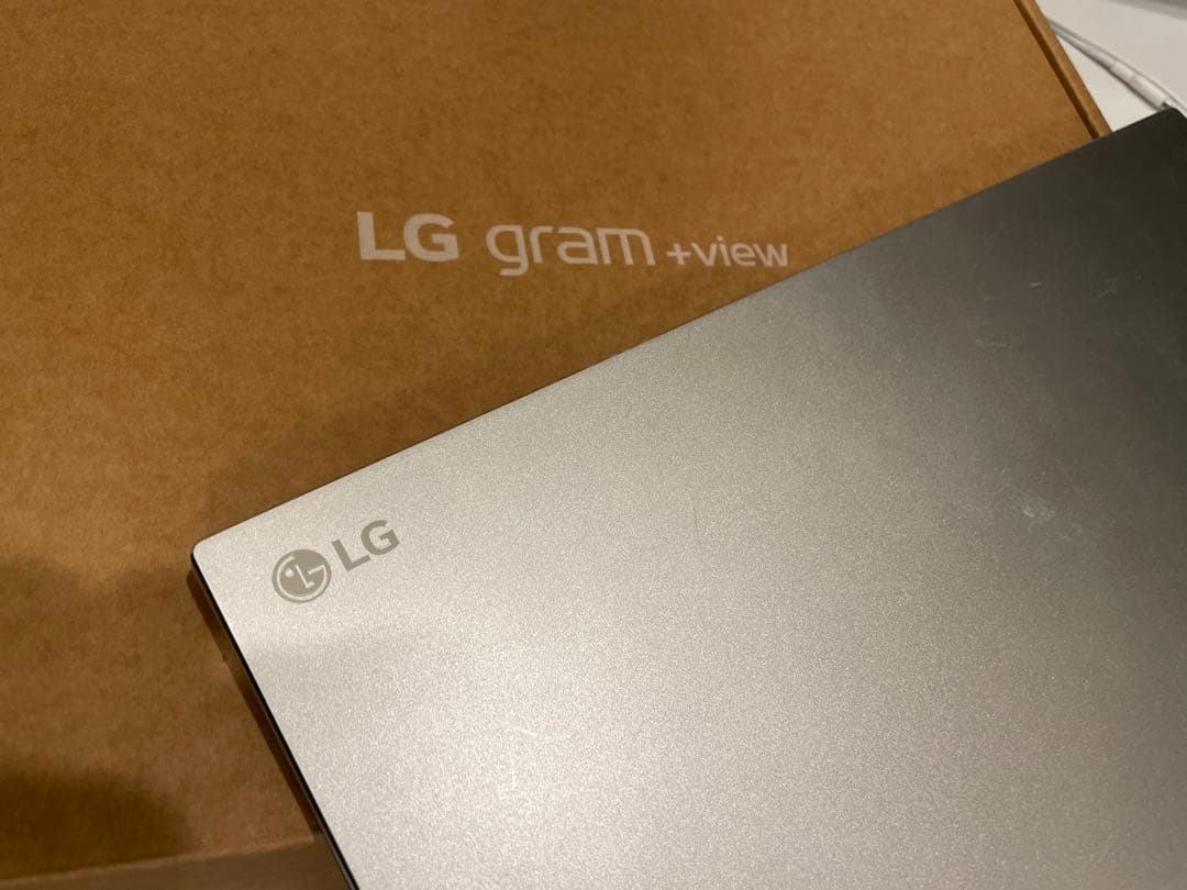 ディスプレイ・モニター本体 LG gram +view 16MQ70