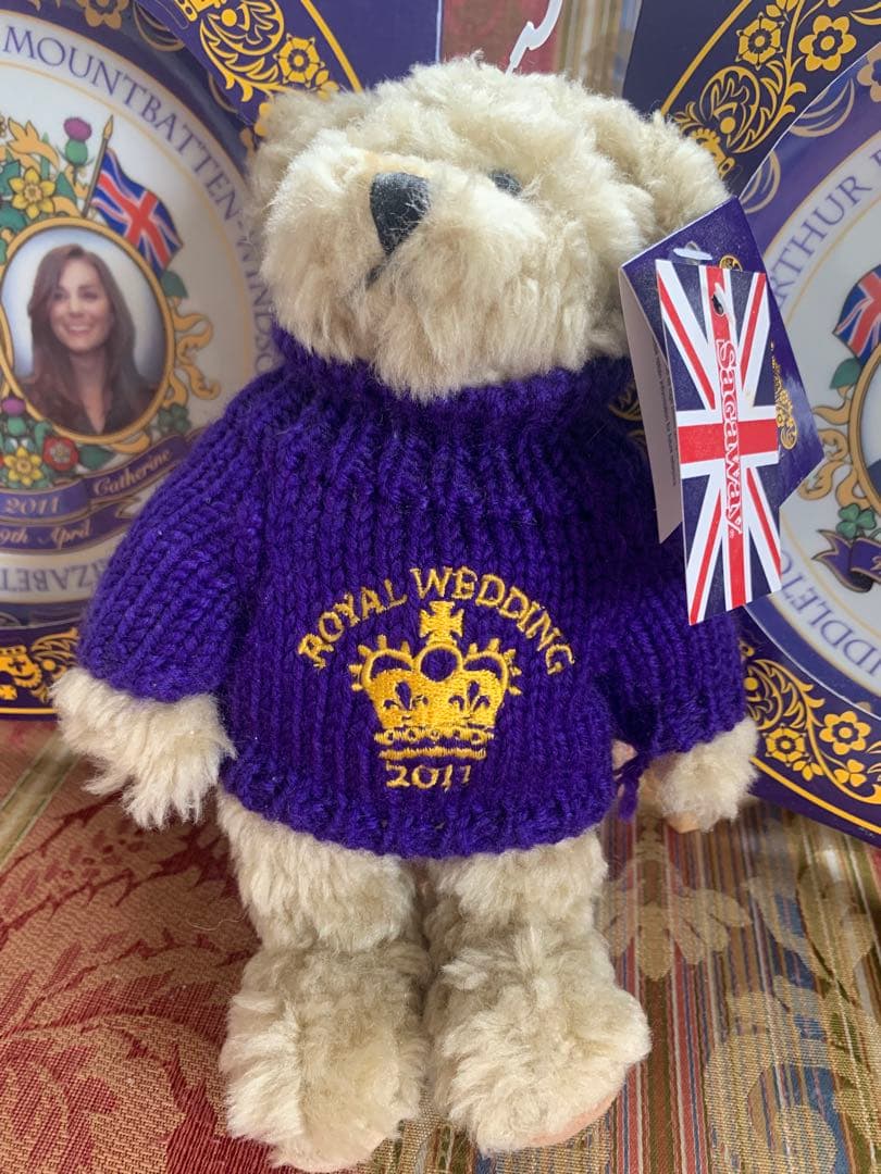 超希少！新品未使用ウィリアムキャサリン成婚記念プレート皿2011 テディベアくま