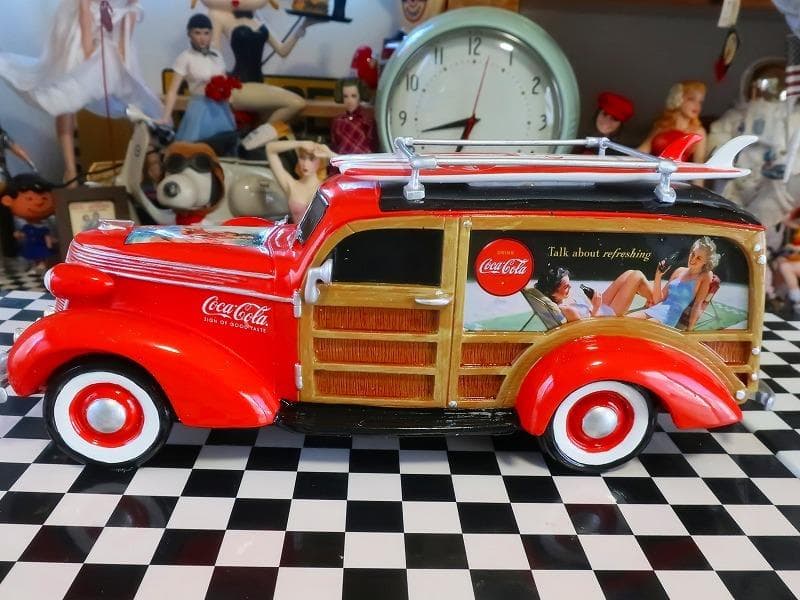 コカコーラ フォード ウッディーワゴン サーフボードx2付 シリアル有