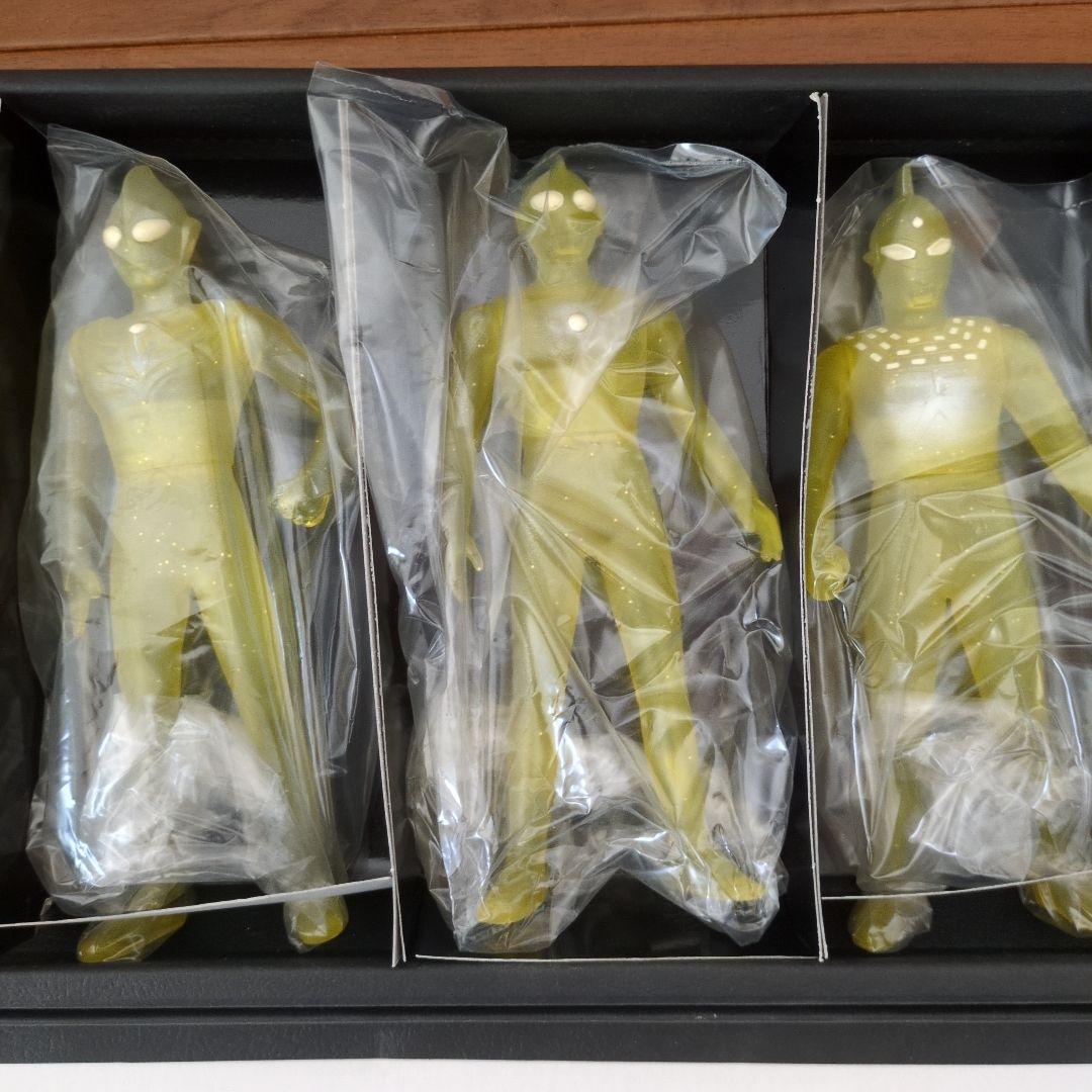 大決戦！超ウルトラ8兄弟 グリッターバージョン