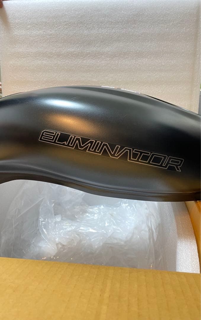 Kawasaki 新型Eliminator 黒 タンク タンクパッド付き