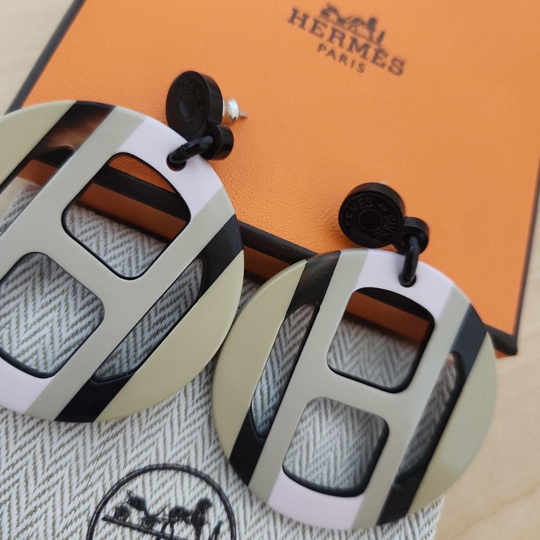 Hエキップ　HERMES　ピアス