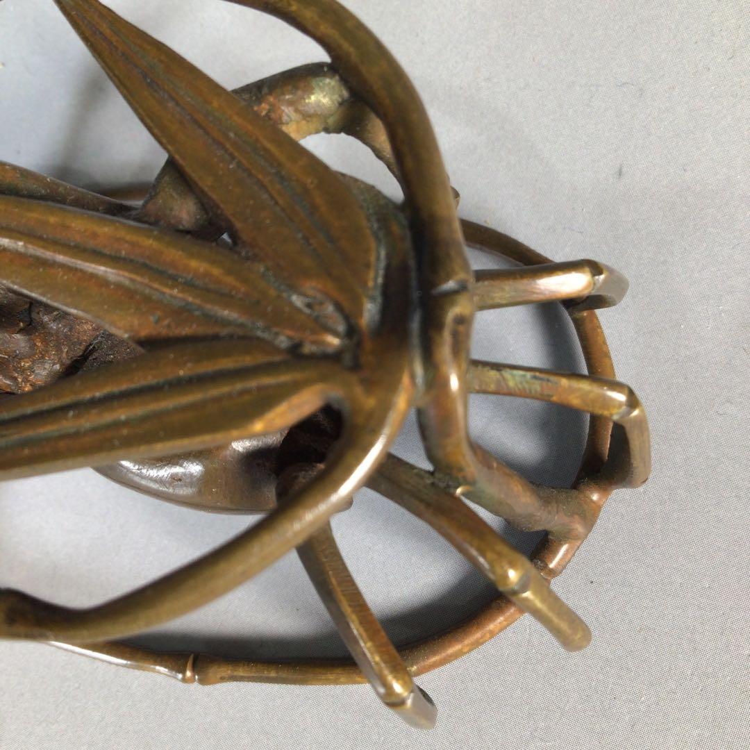 Ｍ９３２　蓋置　『銅製』『作家物』『笹蟹蓋置』　共箱　茶道具