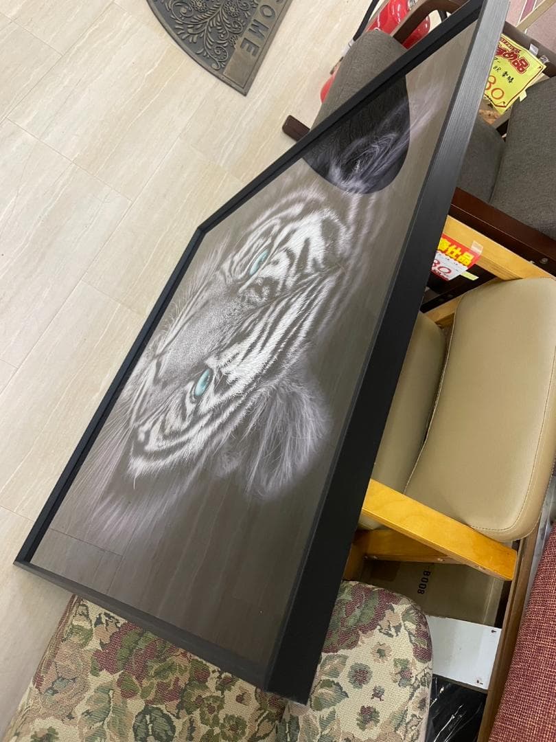 ガラスアートパネル　ホワイトタイガー　虎　トラ　寅　絵画　額縁　アートフレーム