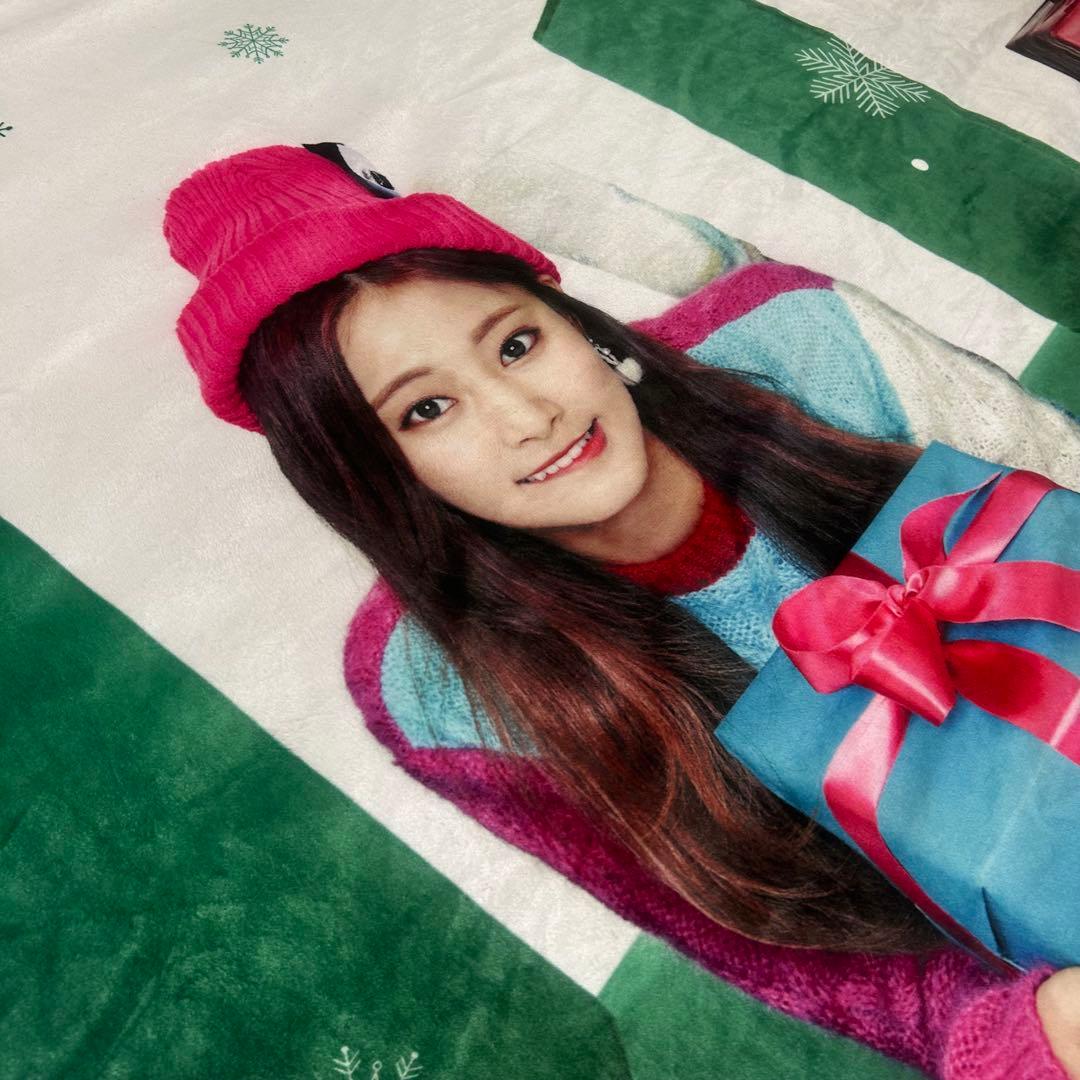 【超希少】TWICE ツウィ ブランケット Merry & Happyy 毛布