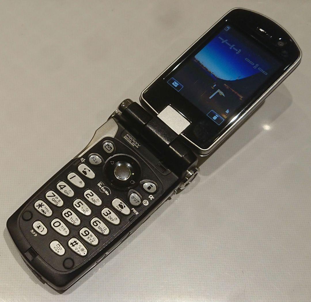 美品 レア ドコモ docomo P900iv BLACK ブラック ガラケー