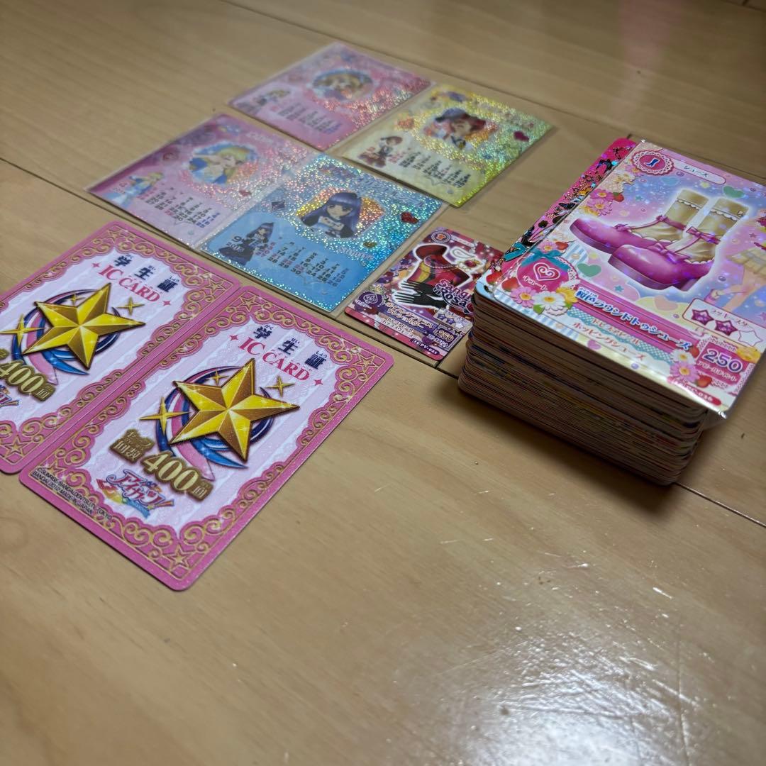 アイカツカード　➕カードケース　➕CD