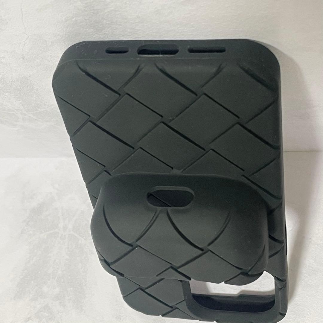 新品⭐️ボッテガ ボッテガヴェネタ iPhone13 Pro ラバー スマホケース