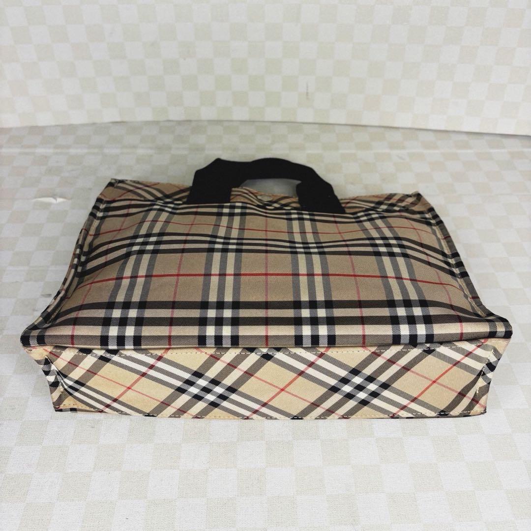 極美品　Burberryブルーレーベル　ハンドバッグ　M05