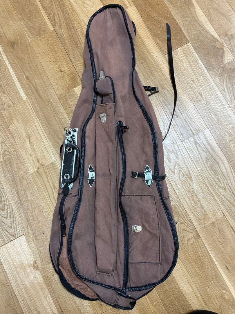 チェロ　1/8サイズ　スズキバイオリン(弓もつけます)