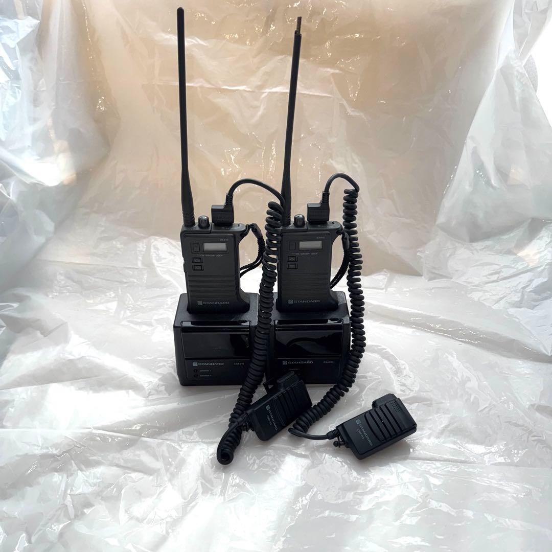 [値下]STANDARDトランシーバー 2台HX810 マイクスピーカー充電器付