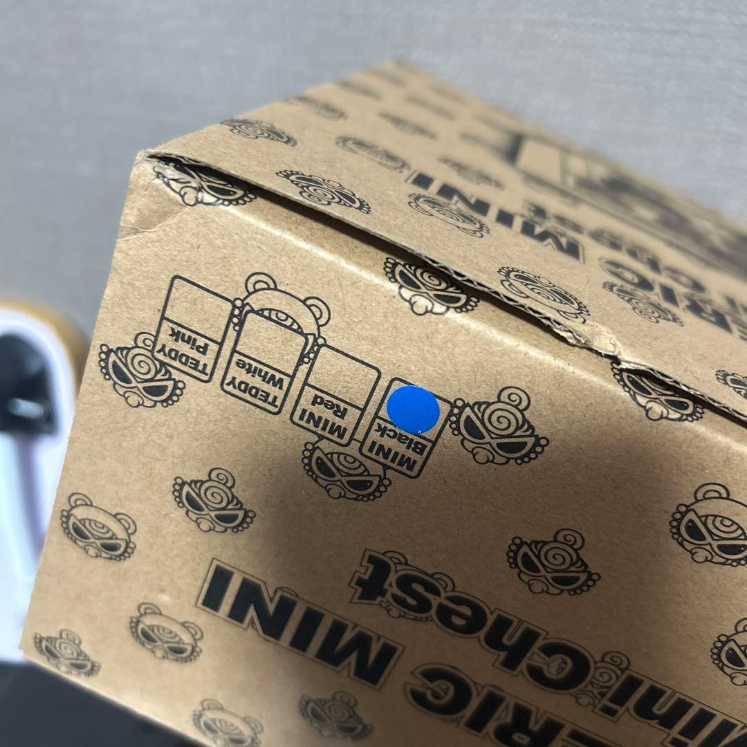 m*様 ヒスミニ　ノベルティ　ミニチェスト　ブラック