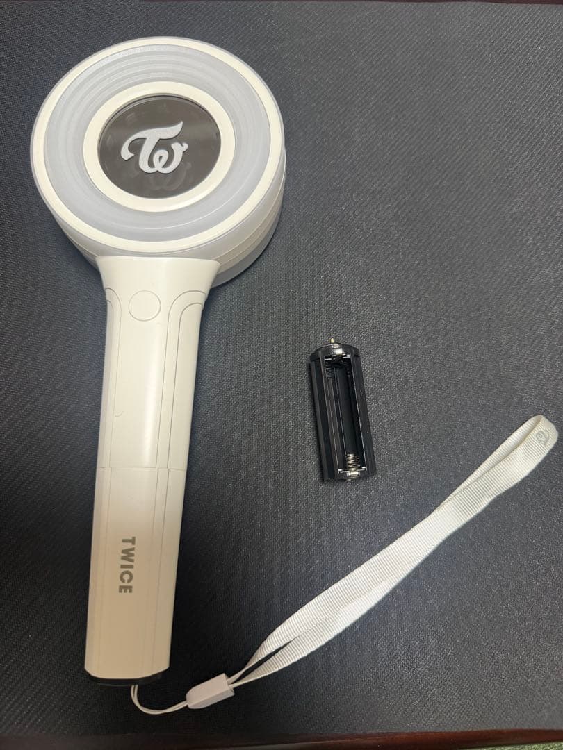 TWICE ペンライト トレカ付き