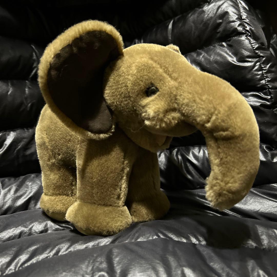 KOSEN ケーセン　ぬいぐるみ　象　仔象　ゾウの子　立ち❣️