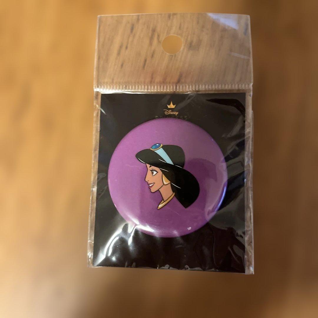 グラニフpu限定ディズニープリンセス缶バッチ 缶バッジ