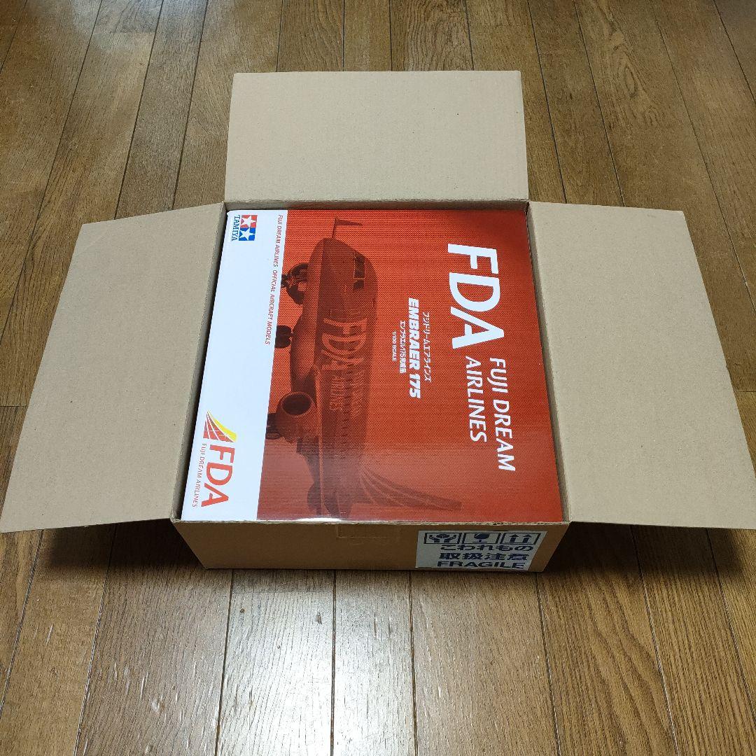 【未使用】タミヤ製ＦＤＡ(フジドリームエアラインズ)1/100エアクラフトモデル