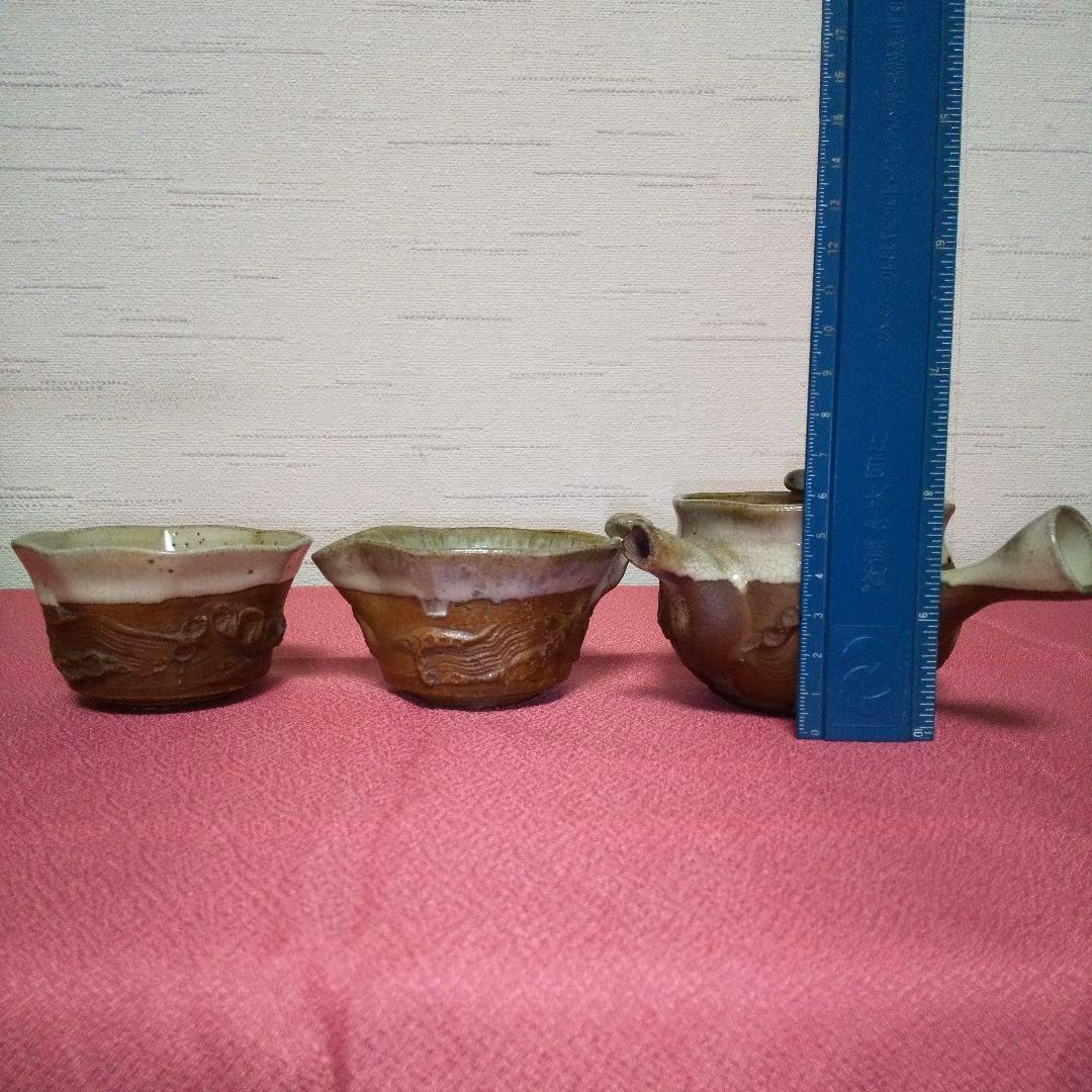 茶器揃い ①急須 ②湯冷まし ③湯呑み茶碗 「金彩・走り駒（左馬）・貫入」