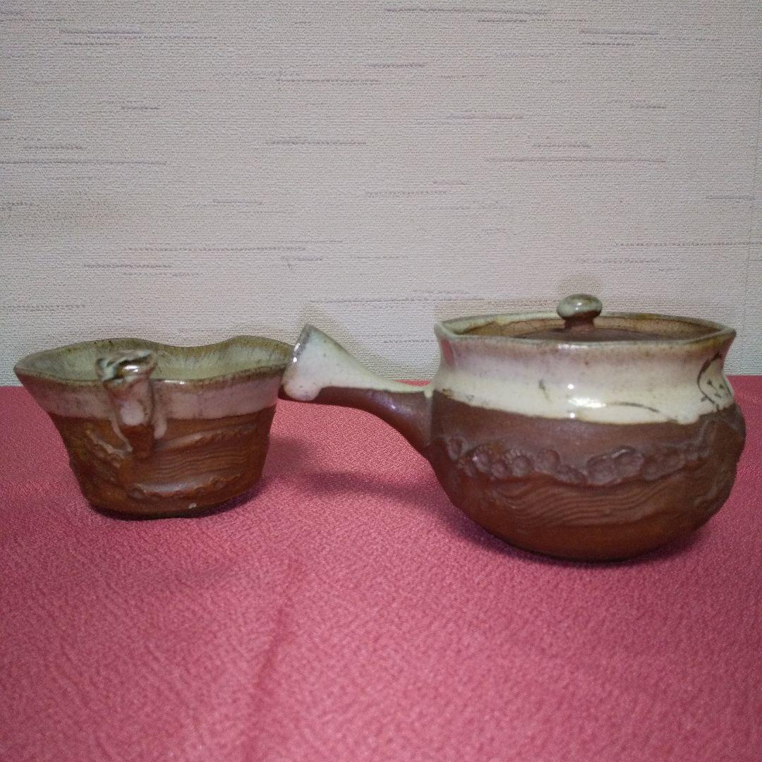 茶器揃い ①急須 ②湯冷まし ③湯呑み茶碗 「金彩・走り駒（左馬）・貫入」