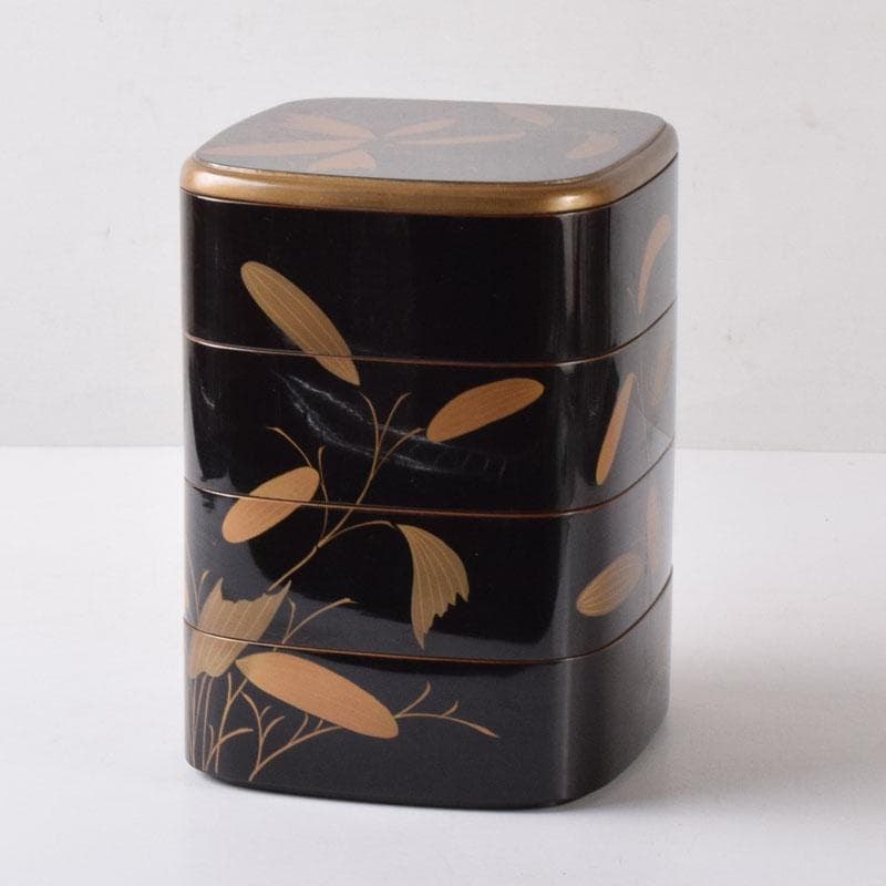 輪島塗　漆塗　草蒔絵　四段重箱　時代箱付　C　7535