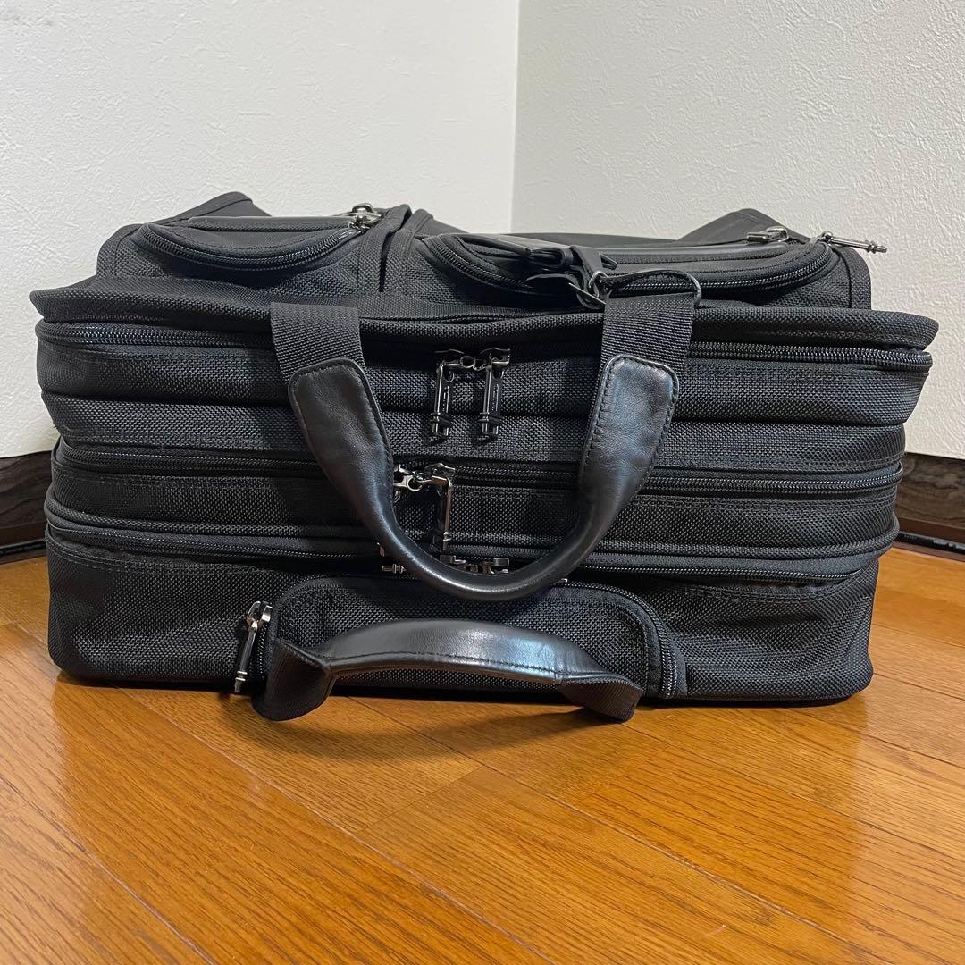 【廃盤美品】TUMI　トゥミ　キャリー　3層　26104D4　機内持込