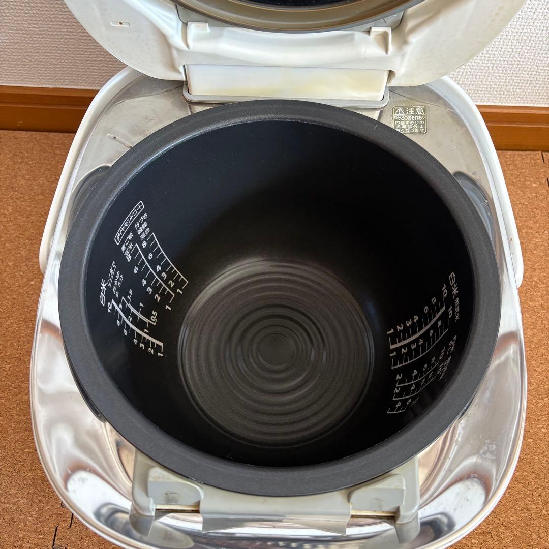 【良品】TOSHIBA RC-18VQL 10合 真空圧力IH ジャー炊飯器