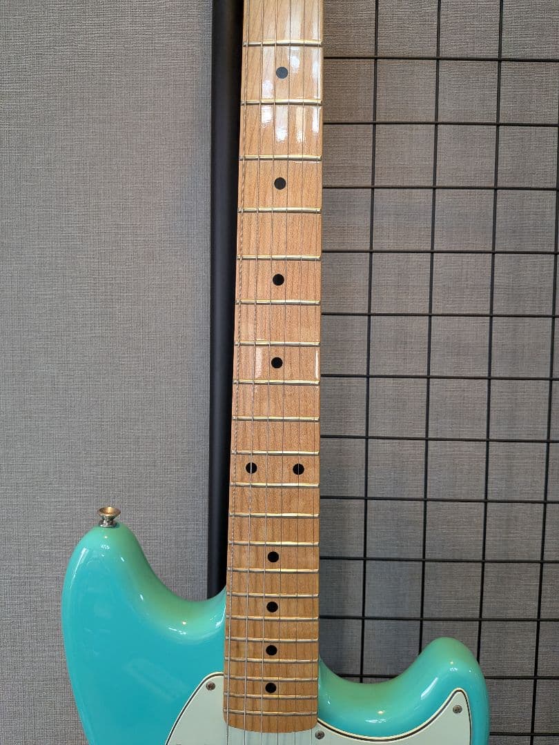 ギター Fender Player Mustang 90