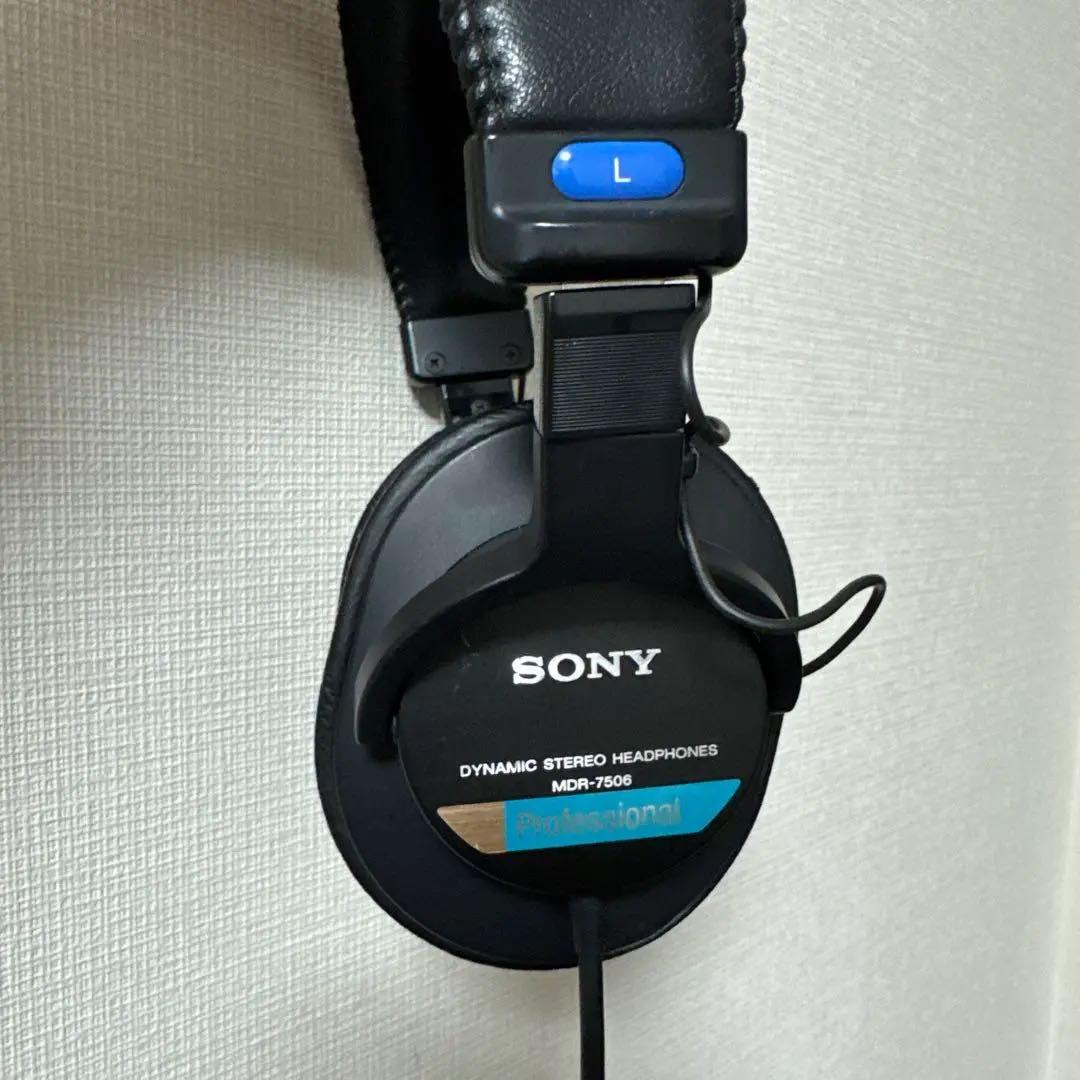 【美品】ソニー SONY MDR-7506 ダイナミックステレオヘッドフォン