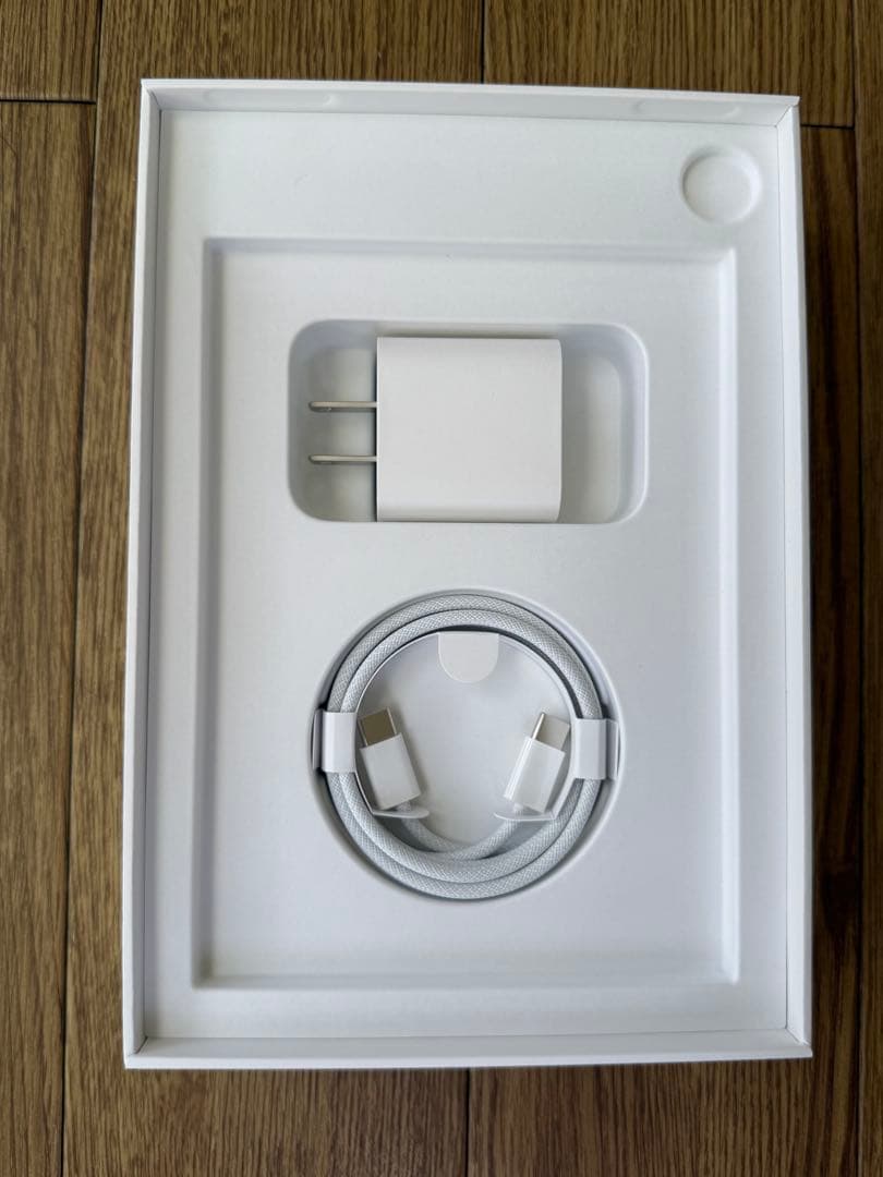 【美品】iPad mini (第7世代) 8.3インチ　wifiモデル