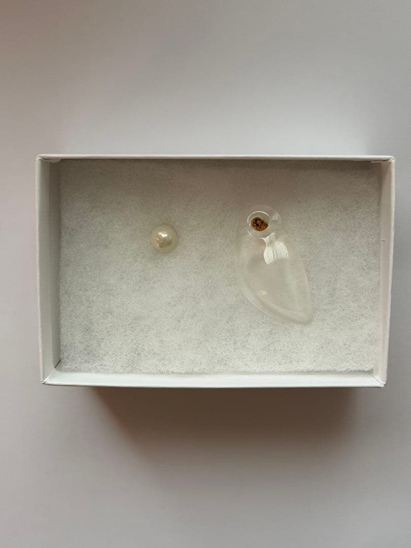 最終値下げ　mame Organic motif Glass Earrings