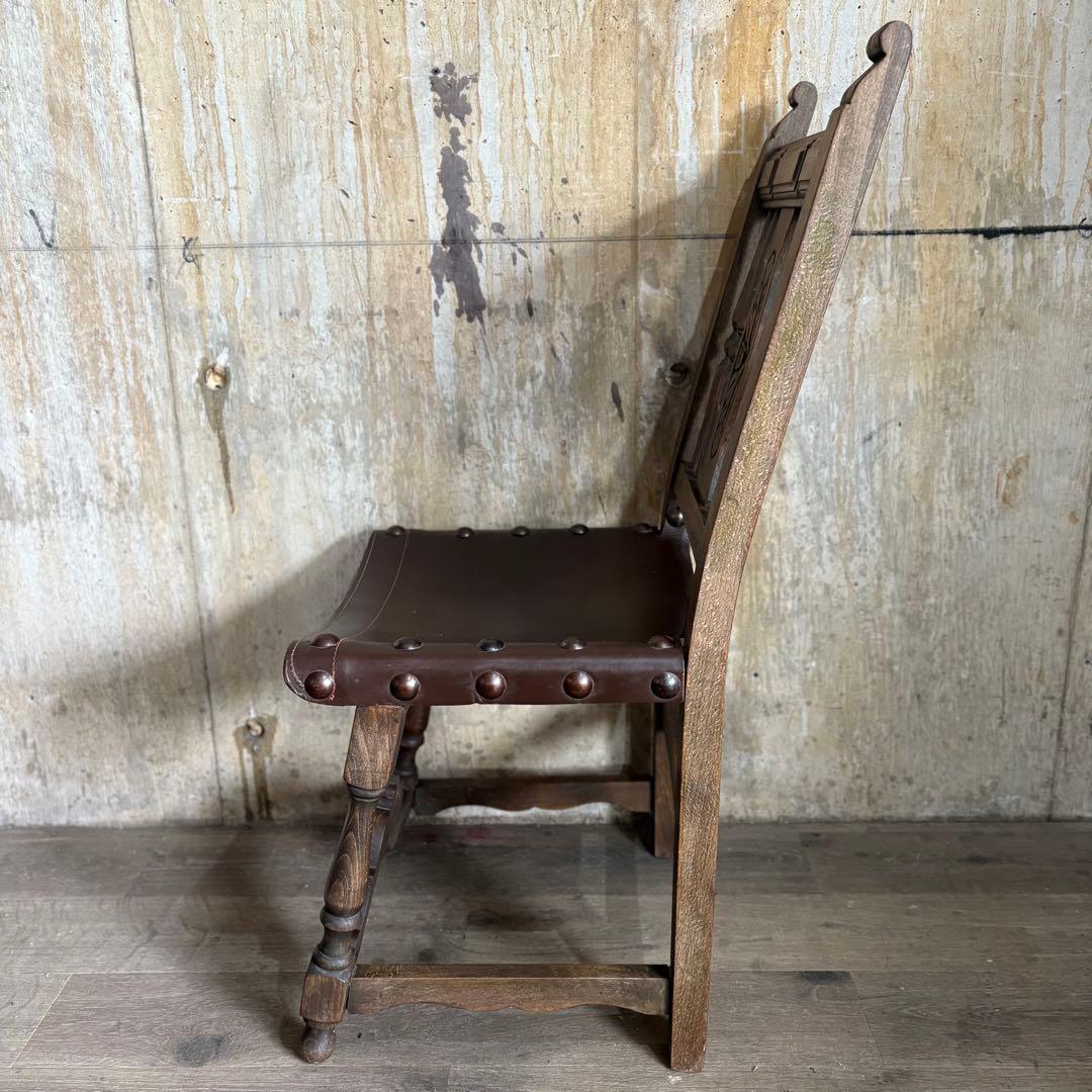 NAVARRO ARGUDO スペイン　ヴィンテージ　レザーシートチェア　①