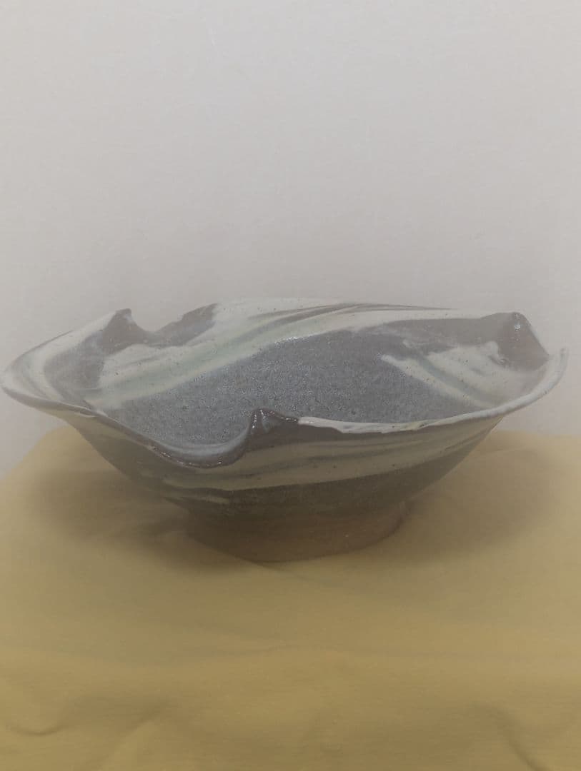 陶芸家・中山穣氏「風花鉢」くれさかの森陶芸工房