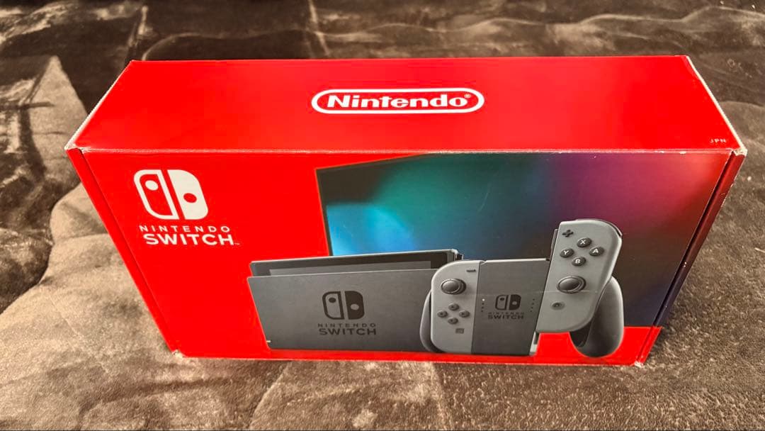 s*n様 Nintendo Switch グレー 本体 （中古品）