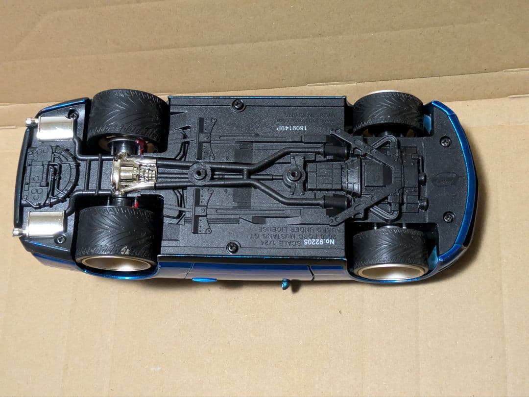 jada 2010年式 フォード マスタング GT