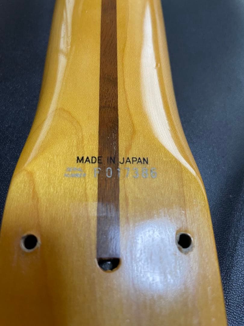 Fender Japan ST57 ホワイト 1976-1977