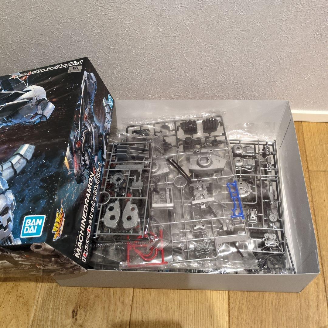 ムゲンドラモン　プラモデル デジモンアドベンチャー