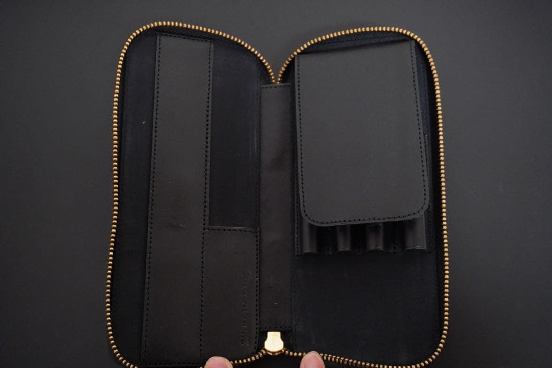 バハギアアンドクラフト　ラウンドジップペンケース