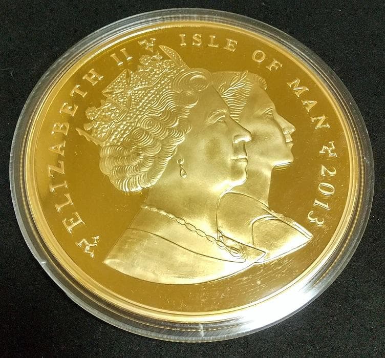 超大型100mm 2013年 英国 エリザベス2世 コロネーション 金メッキ銅貨