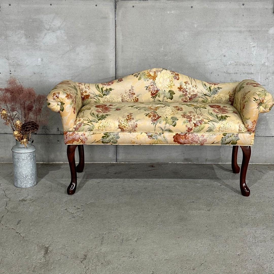✿英国クラシック調✿ 花柄カウチソファ｜猫脚 アーム付き｜アンティーク調 長椅子