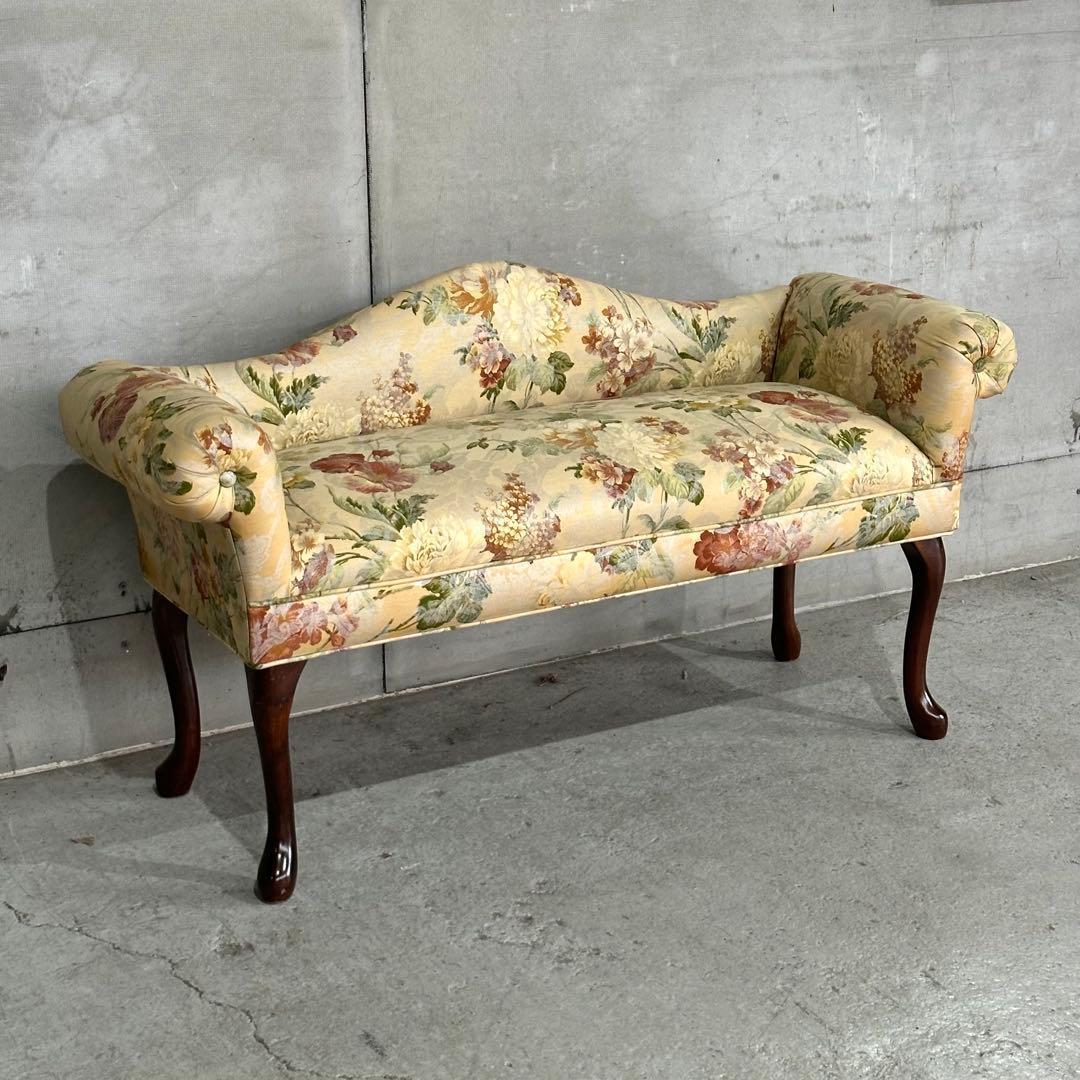 ✿英国クラシック調✿ 花柄カウチソファ｜猫脚 アーム付き｜アンティーク調 長椅子