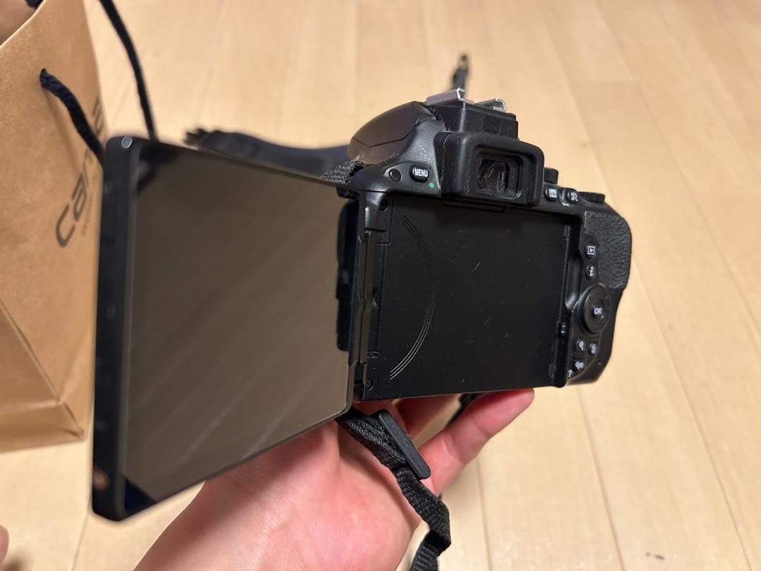 【格安！※レンズ破損あり】NikonD5500