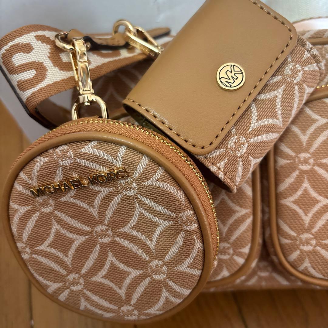 MICHAEL KORS 幾何学模様 ショルダーバッグ