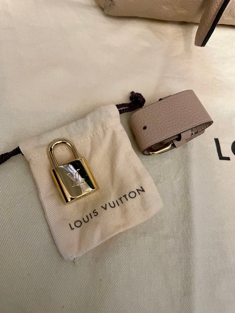 モンテーニュMM ルイ・ヴィトン ハンドバッグ デュンヌ